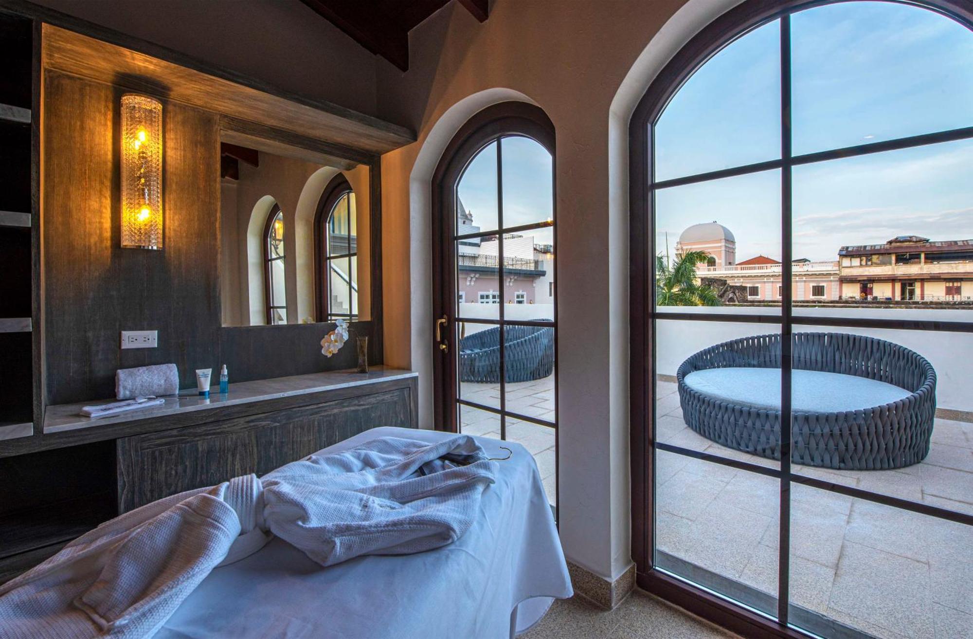 Hotel La Compania, In The Unbound Collection By Hyatt 5*