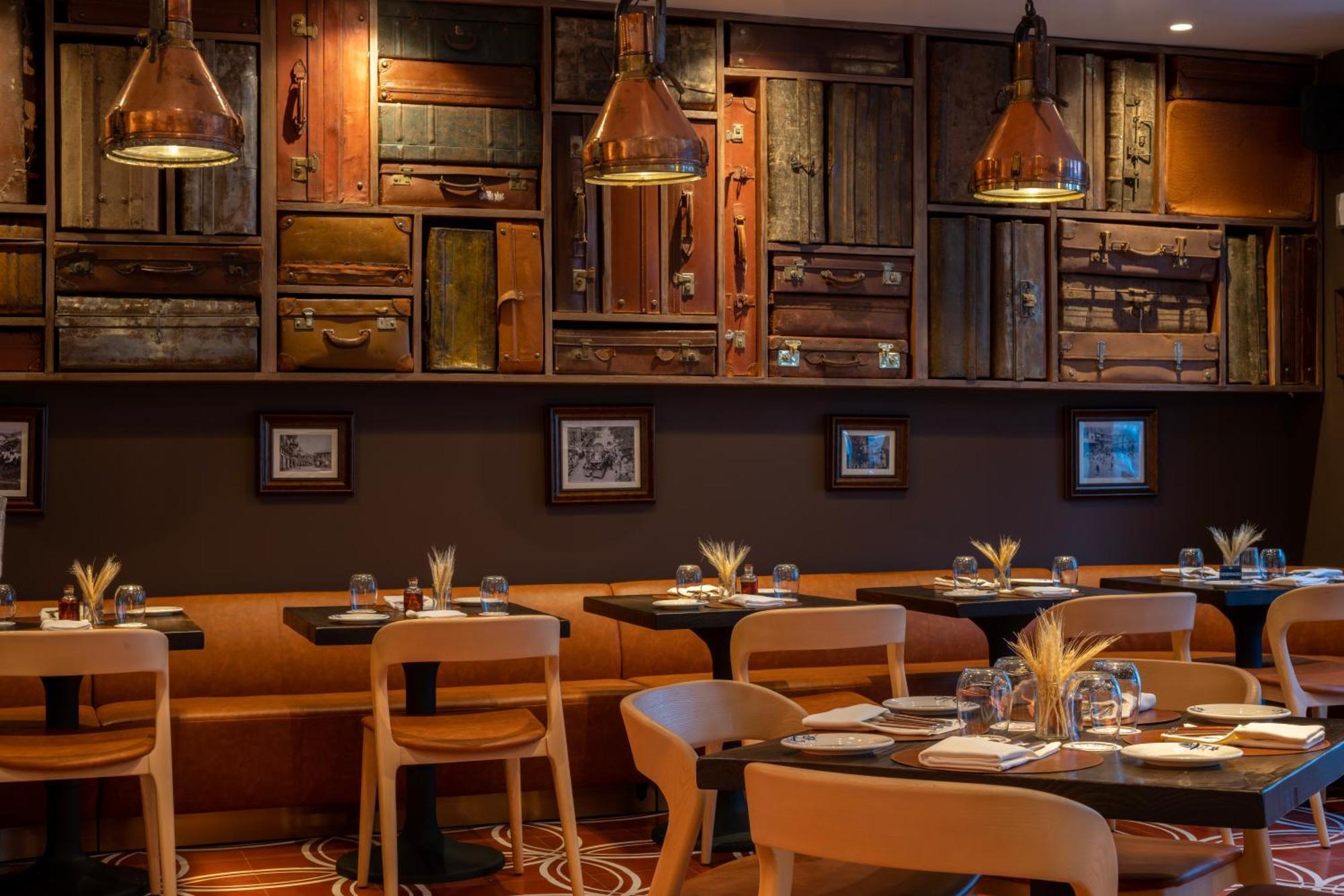 La Compania, In The Unbound Collection By Hyatt
